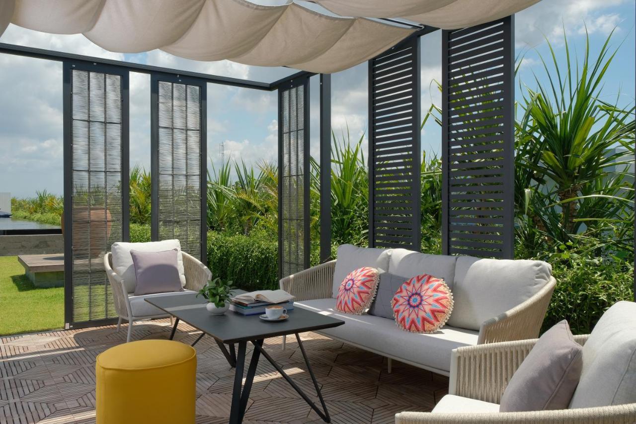 Kanvaz Village Resort Seminyak Exteriör bild