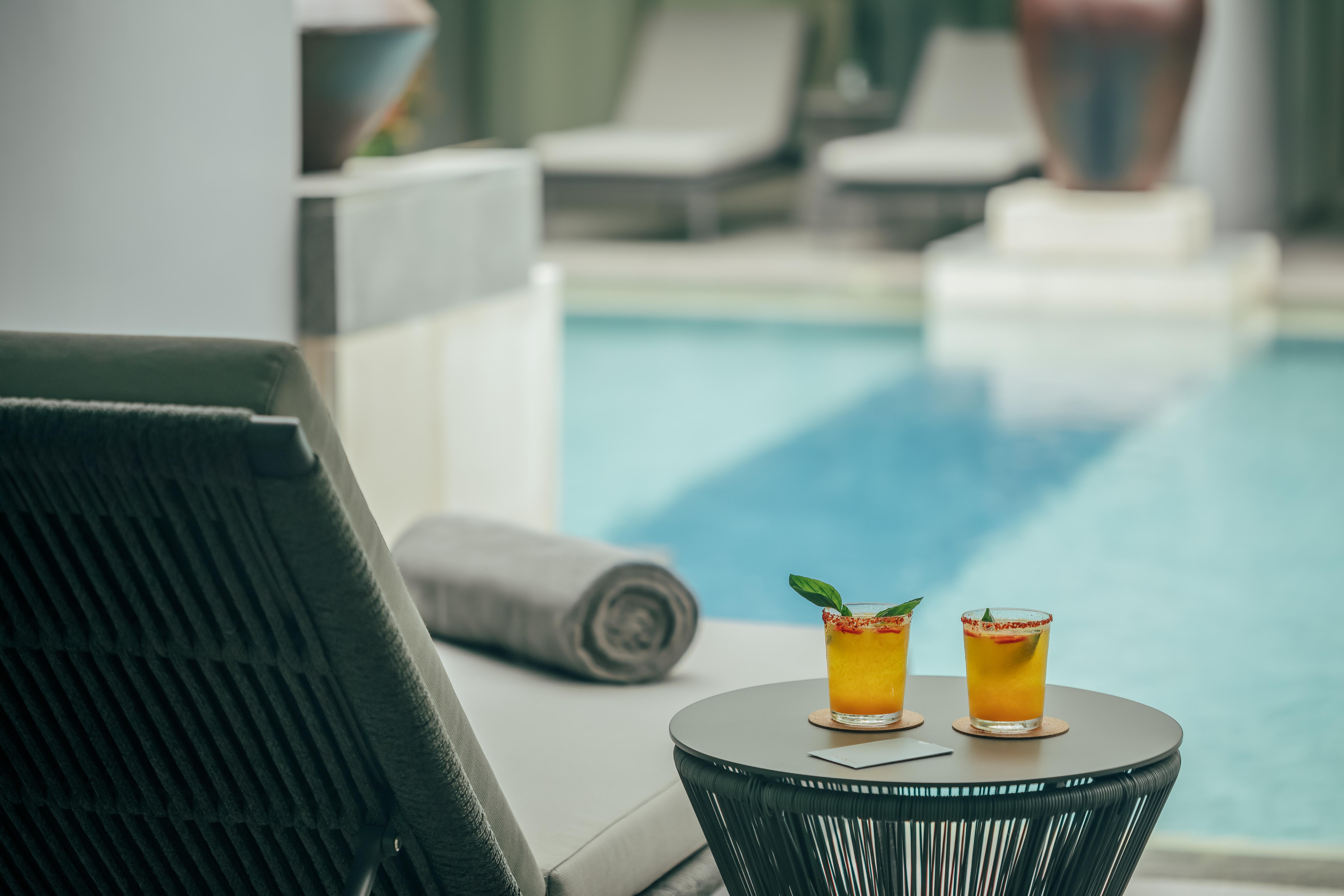 Kanvaz Village Resort Seminyak Exteriör bild